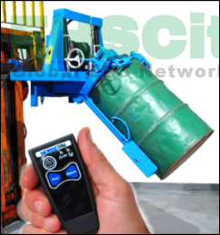 Forklift mounted drum racker with optional wireless drum tilt control